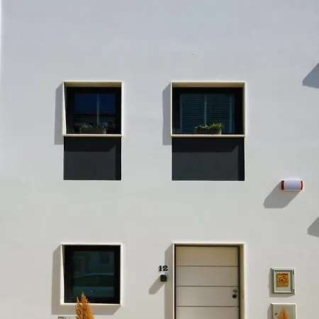 בית נופש Casa Nova Azul - Sea Views Heart Of Old Town